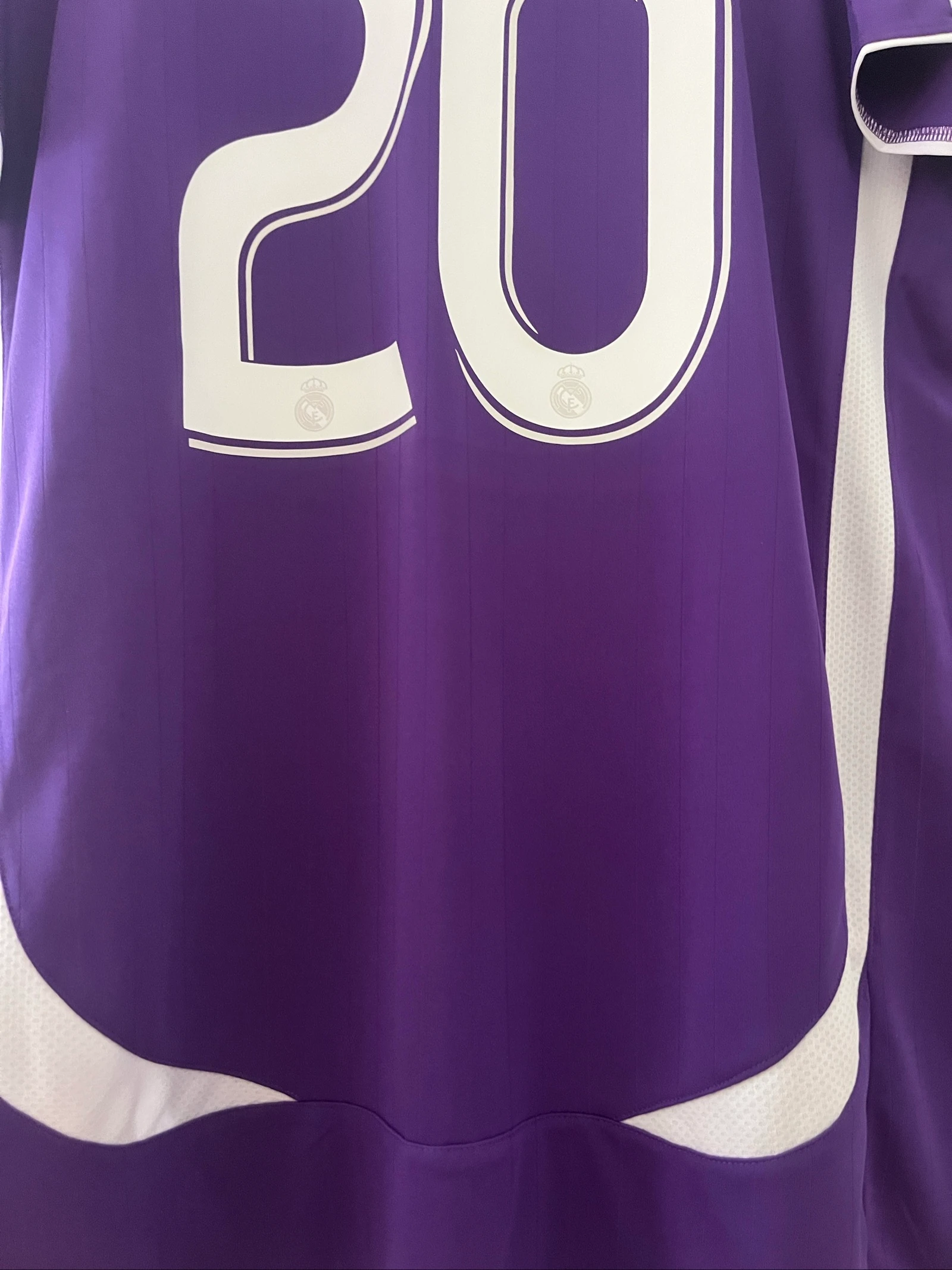Real Madrid Retro T-shirt – photo 11